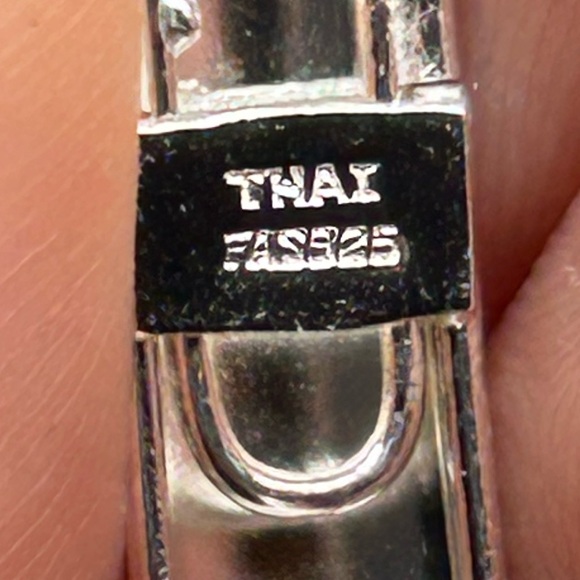 Vintage Diamond Cut Hinge Bangle Bracelet 925 - Picture 3 of 7